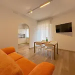 Via Friuli - A Due Passi Dal Mare By Host Hero Apartment *